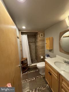 Building Photo - 4720 Chevy Chase Dr