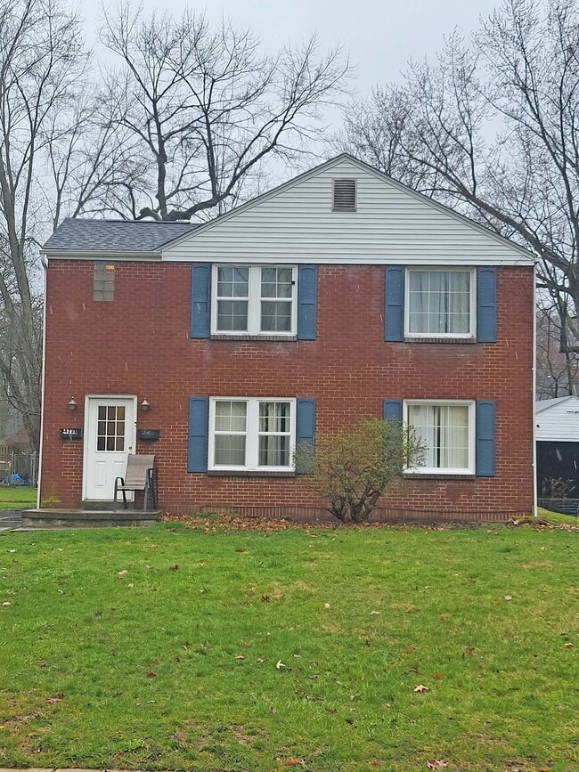 Building Photo - 4230 Chester Dr