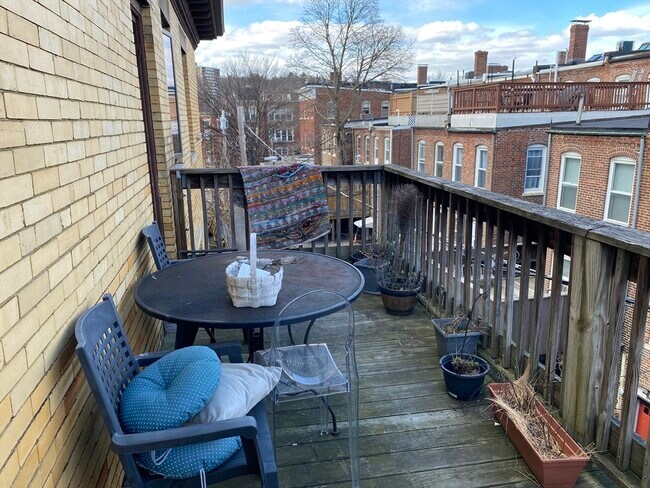 Building Photo - 9 Park Vale