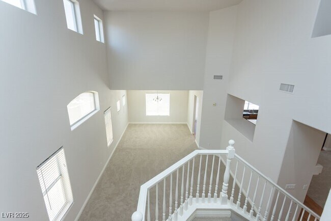 Building Photo - 313 Gemstone Hill Ave