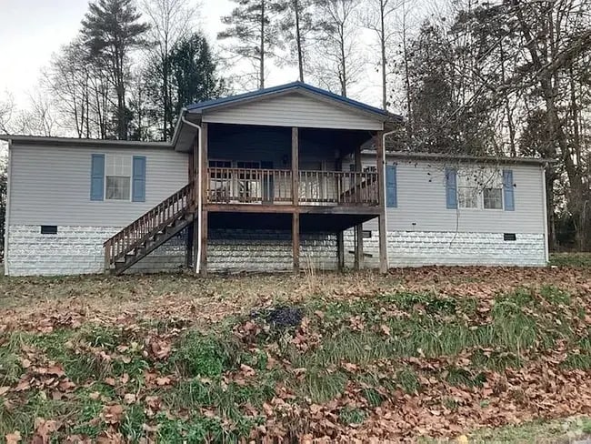 Building Photo - 911 Back Valley Rd