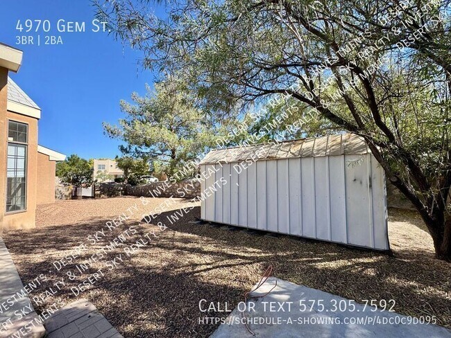 Building Photo - 4970 Gem St