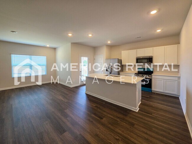 Building Photo - DEPOSIT PENDING! New Construction Home for Rent!