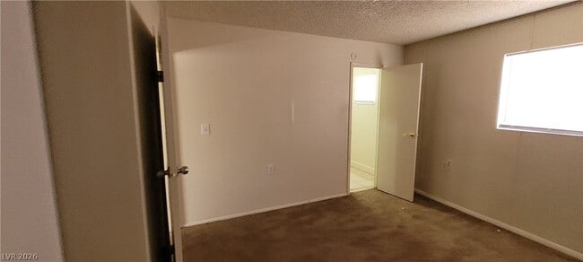 Building Photo - 4341 San Mateo St