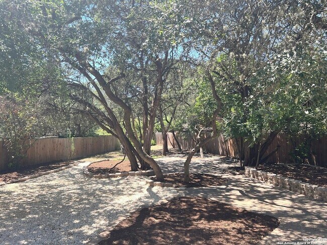 Building Photo - 10206 Windstone Creek