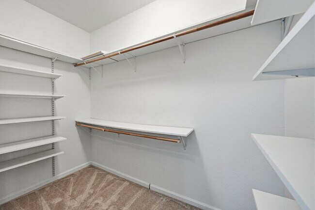 Building Photo - 1439 Gordon Dr