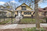 Building Photo - 1948 Collins Ave SE