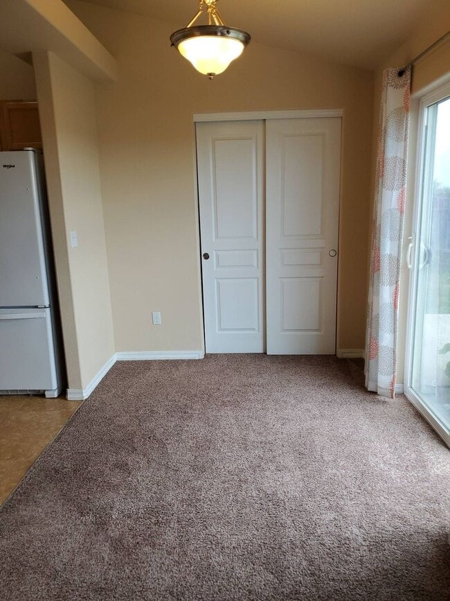 Building Photo - July & August Rent FREE - Central Heat & Air/ Garage/ Bonus Room