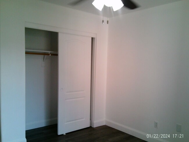 Building Photo - HOLIDAY SPECIAL $2847.50 MOVES YOU IN!!!   NW----SOLAR, SOLAR, SOLAR!!!   Application Pending