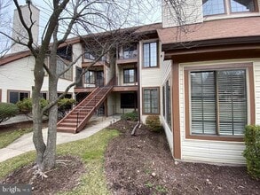 Building Photo - 6004 Curtier Dr