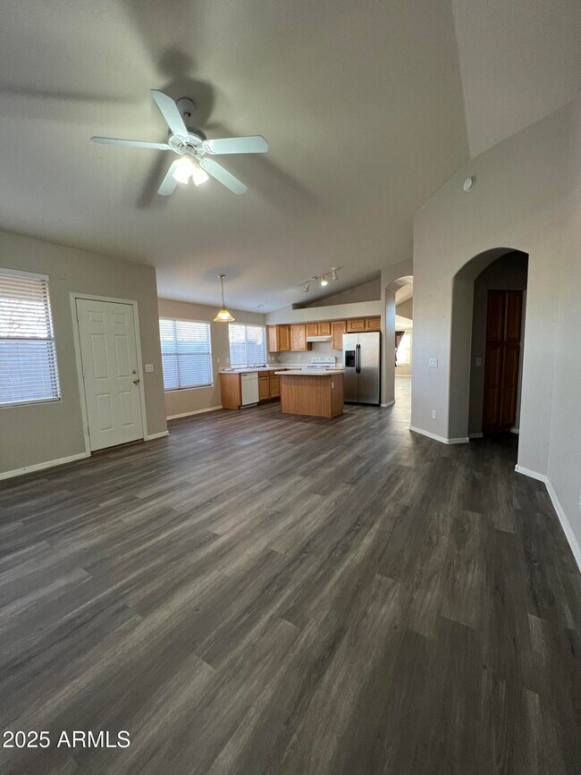 Building Photo - 3008 S Cortland Cir