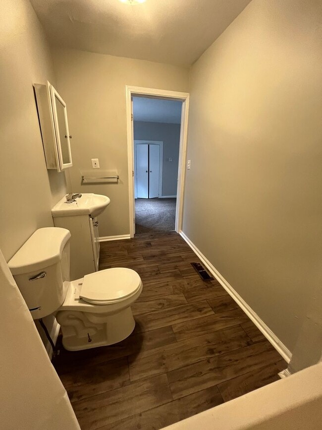 Building Photo - Renovated 3BR house in Portland