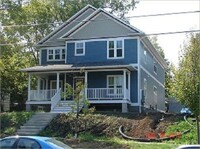 Building Photo - 3 bedroom/2 bath Duplex Downtown Iowa City