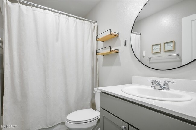 Building Photo - 2454 Bagnara Pl
