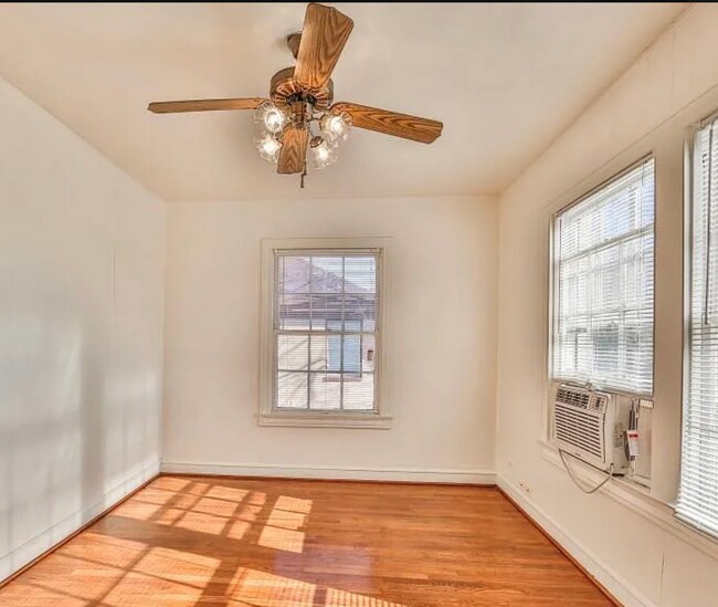 Building Photo - 2810 Cleburne St