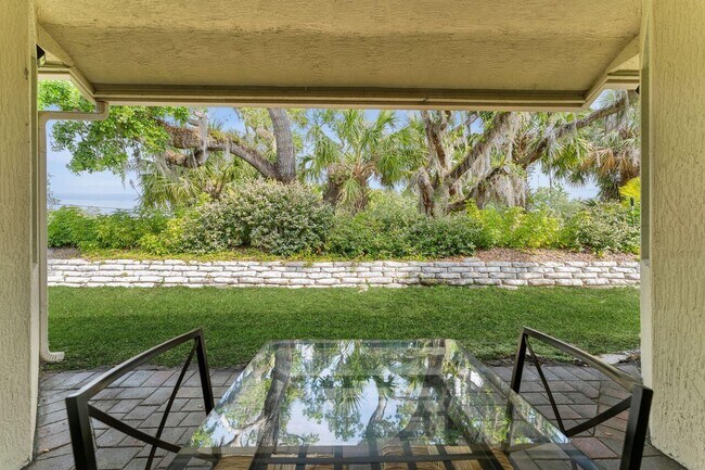 Building Photo - 6100 Bella Rosa Ln