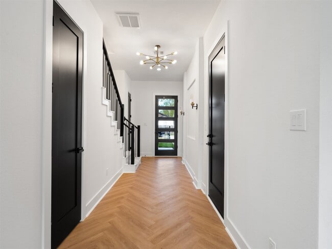 Building Photo - 4226 Sterling St