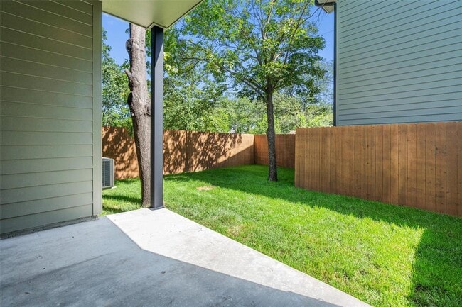 Building Photo - 1402 Beckett St