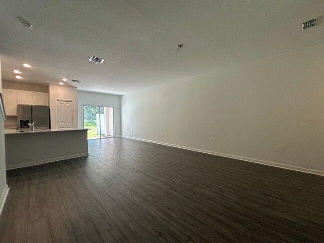 Building Photo - Stunning New 3-Bedroom, 2-Bath Townhome wi...