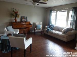 Building Photo - 8 Badgers Hills