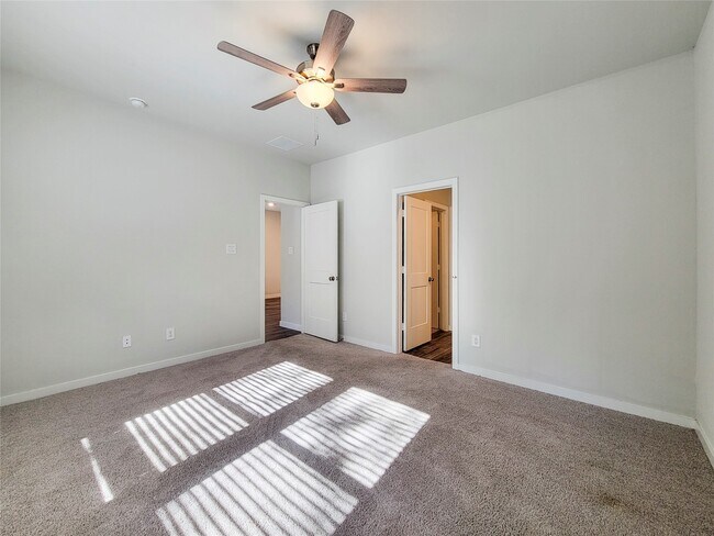 Building Photo - 16954 Pandora Wy