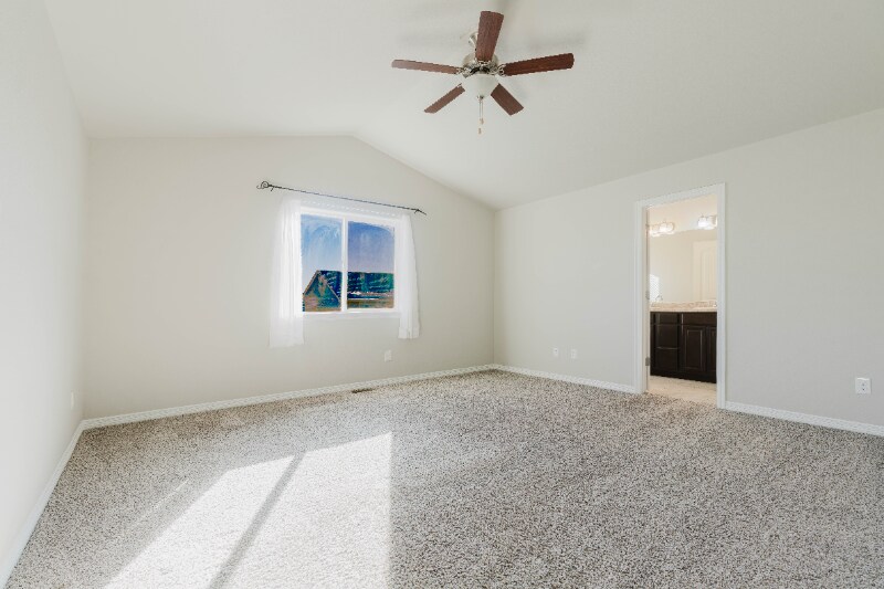 Building Photo - 10969 Rowley Dr