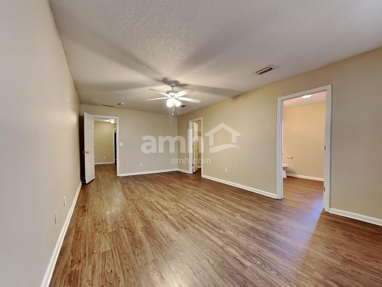 Building Photo - 1438 Blues Creek Dr