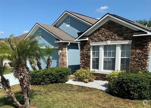 Building Photo - 5539 Sycamore Canyon Dr