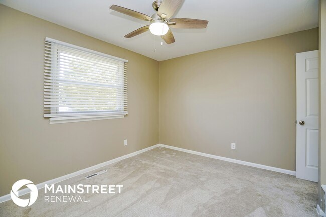 Building Photo - 4239 Wilton Pl