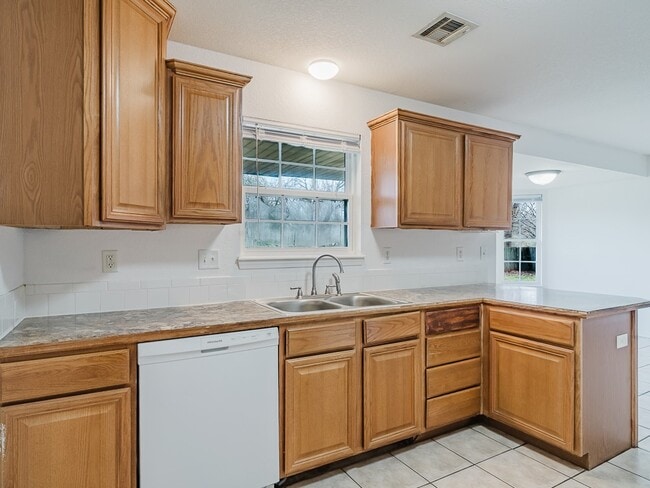 Building Photo - 2110 SE Atherton Cir