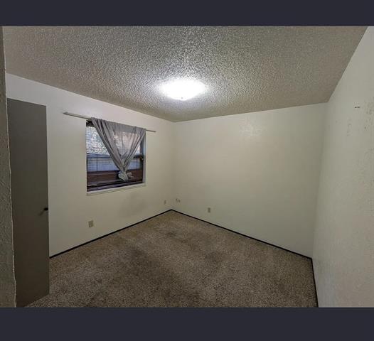 Building Photo - 2604 Peppertree Pl