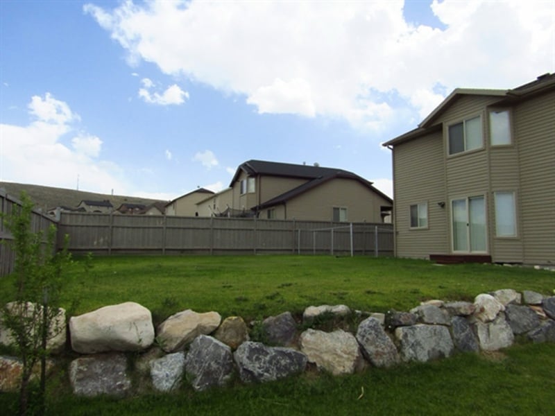 Building Photo - 1943 Sycamore Dr