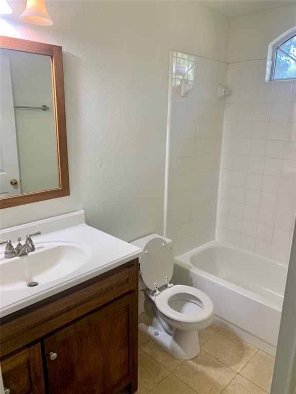 Building Photo - 12724 Picket Rope Ln