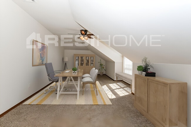 Building Photo - 3813 Crail Dr