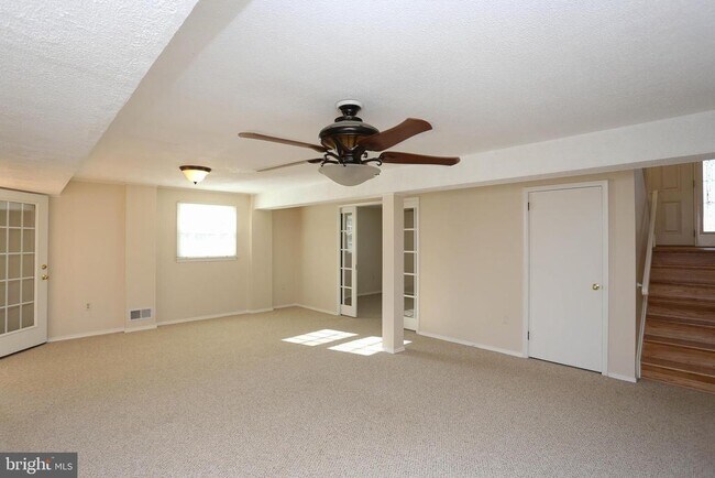 Building Photo - 3229 Ramblewood Rd