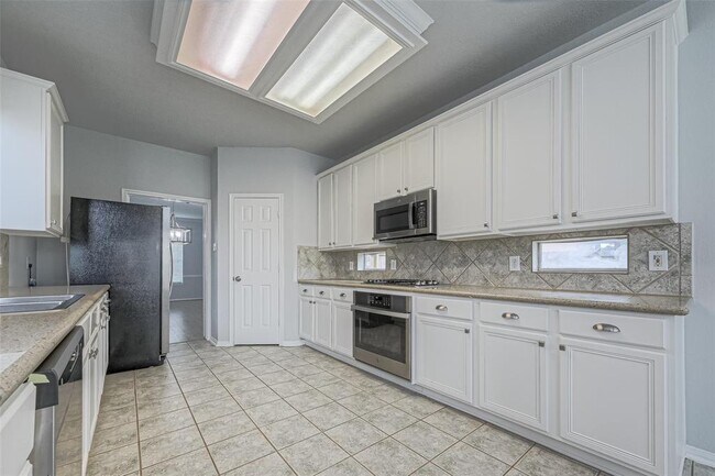 Building Photo - 9519 Stone Terrace Ct