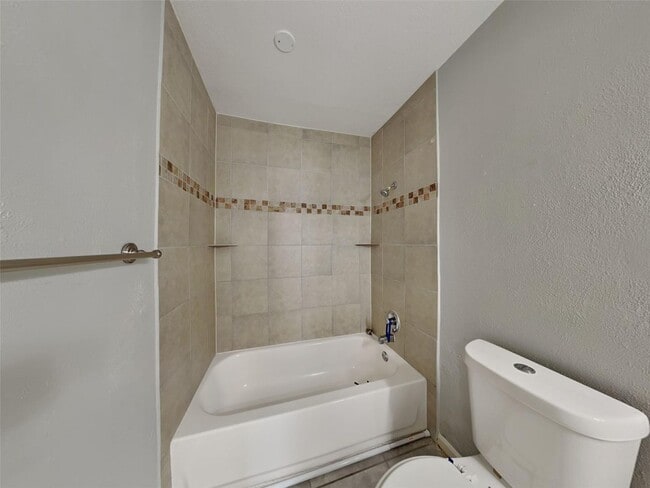 Building Photo - 3 BR/2BA | Renovated Single Family Home |  | 2-Car Covered Parking | Gated backyard!