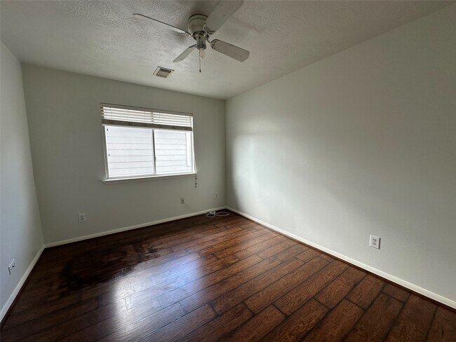 Building Photo - 10903 Tobar Falls Cir