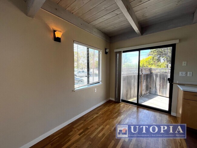 Building Photo - 416 Ocean View Ave