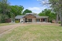 Building Photo - 1704 Silverside Dr
