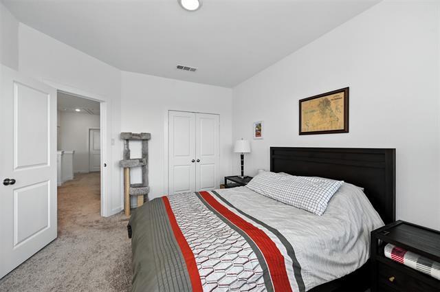 Building Photo - 6489 Iron Horse Blvd