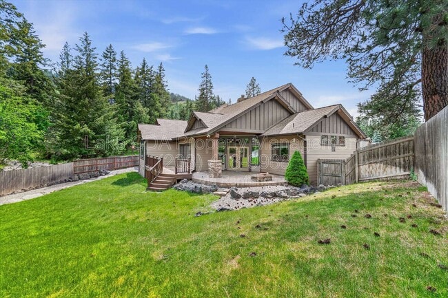 Building Photo - 8668 N Stable Trace Ct