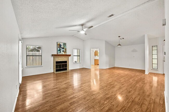 Building Photo - 7403 Dallas Dr