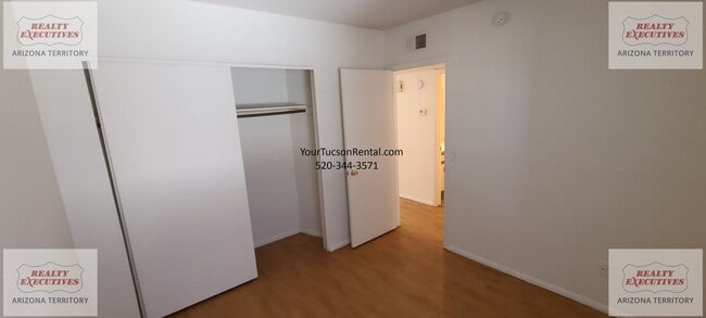 Building Photo - The Villages at Midvale Park - 2 Bedroom and 2 bathroom Condo