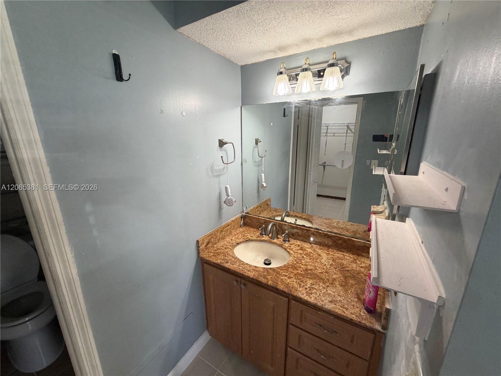 Building Photo - 3613 SW 112th Pl