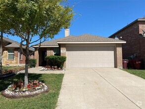 Building Photo - 1320 Silver Maple Ln