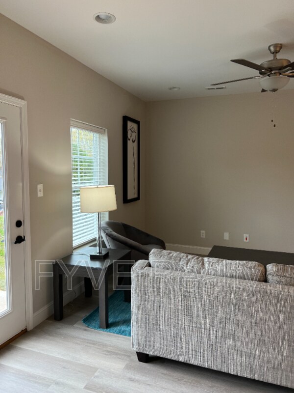 Building Photo - 3122 Rustic Charm Way