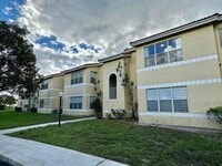 Building Photo - 12980 Vista Isles Dr