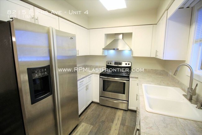 Building Photo - 8215 E 2nd Ave