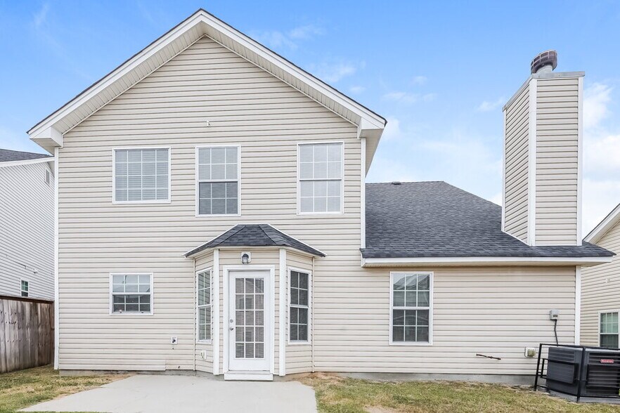 Building Photo - 2620 Virginia Cove